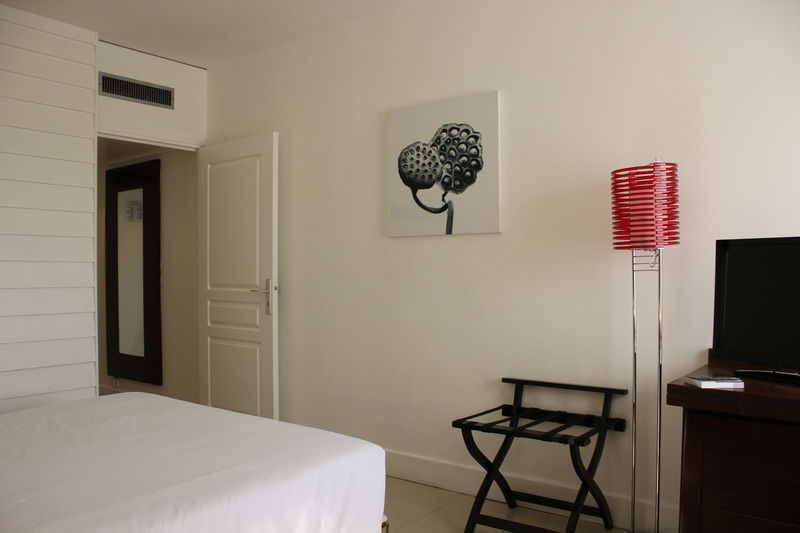 Hotel Le Saint Denis Kültér fotó