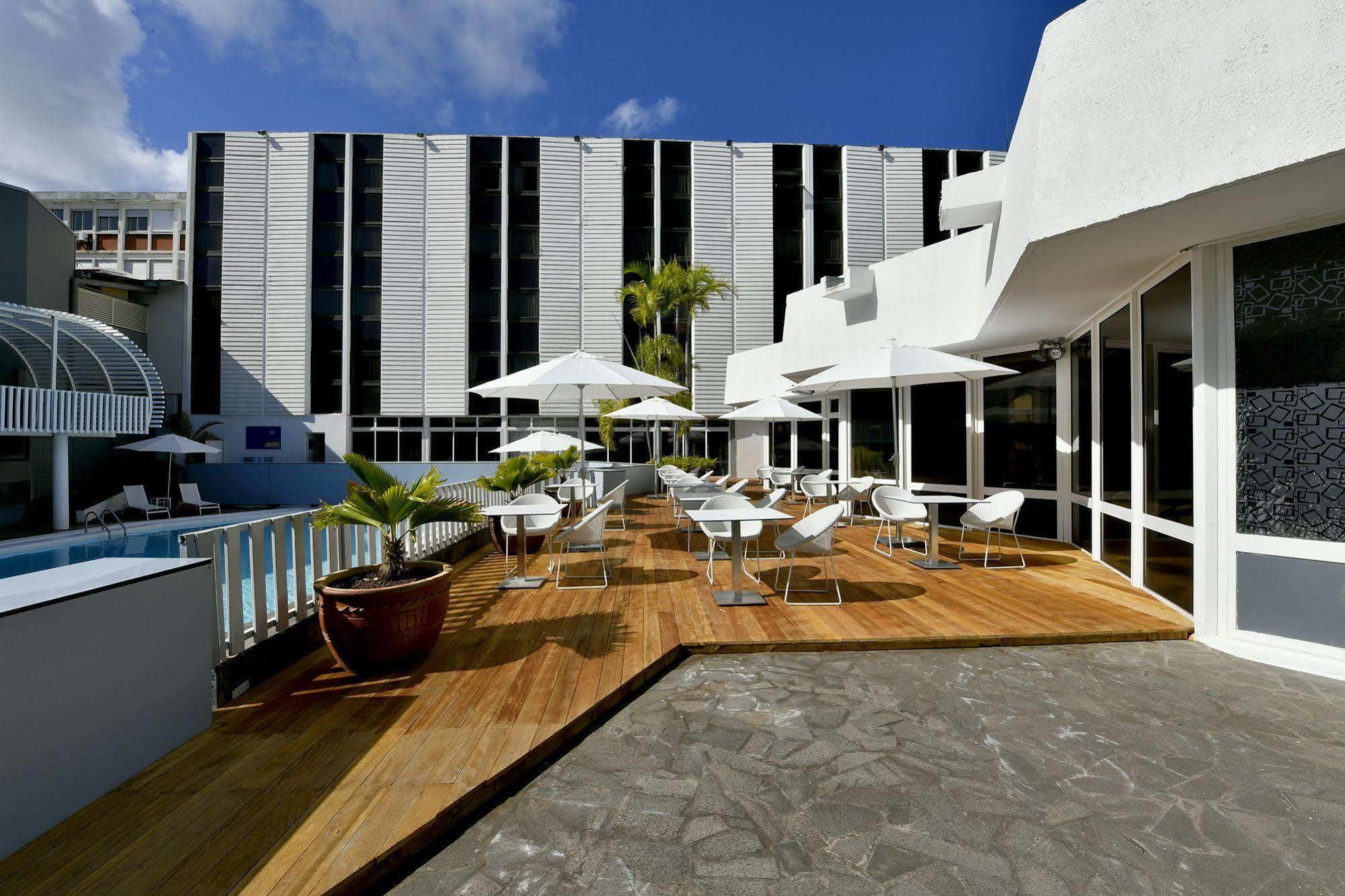Hotel Le Saint Denis Kültér fotó