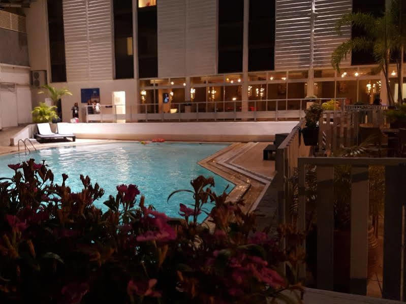 Hotel Le Saint Denis Kültér fotó